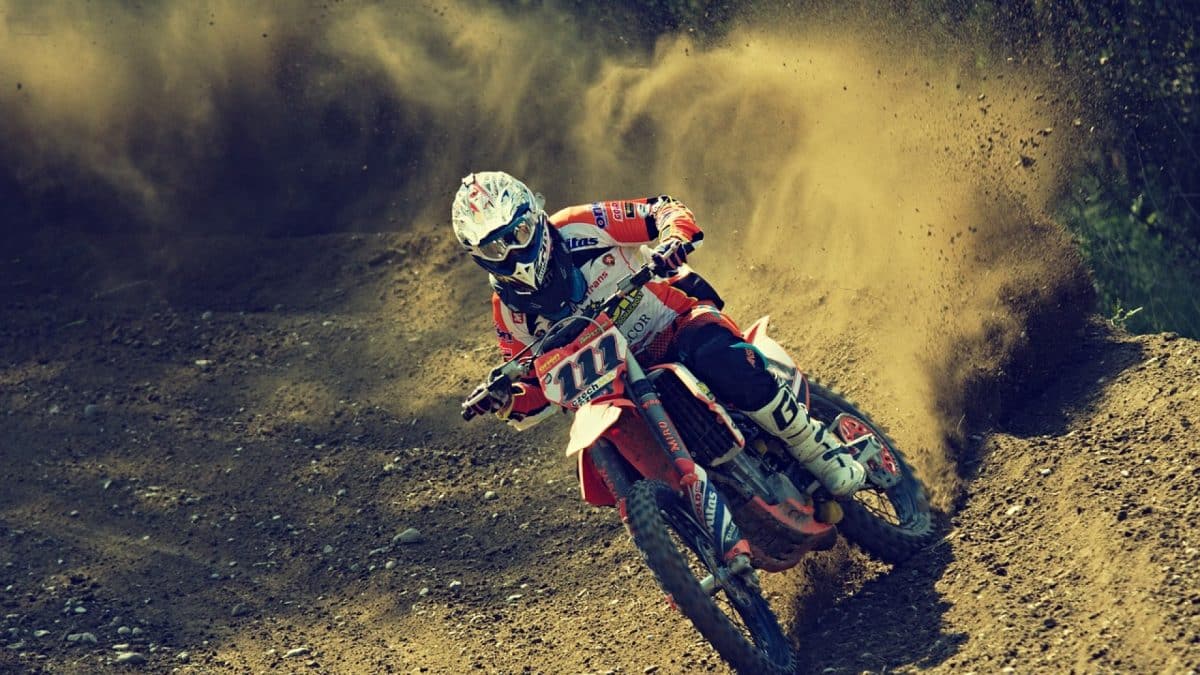 Amateurs de moto cross : soyez bien équipé pour votre protection !