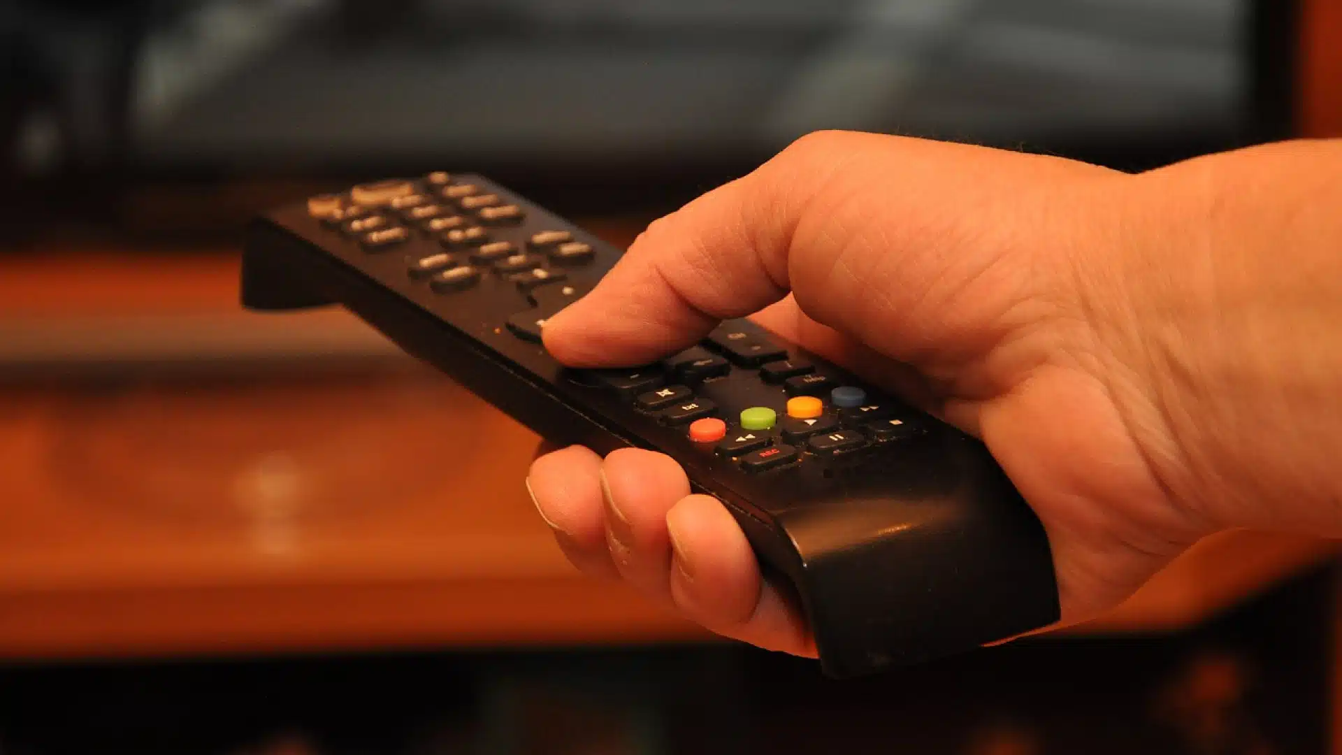 Comment fait-on aujourd'hui pour s'informer sur le programme TV ?