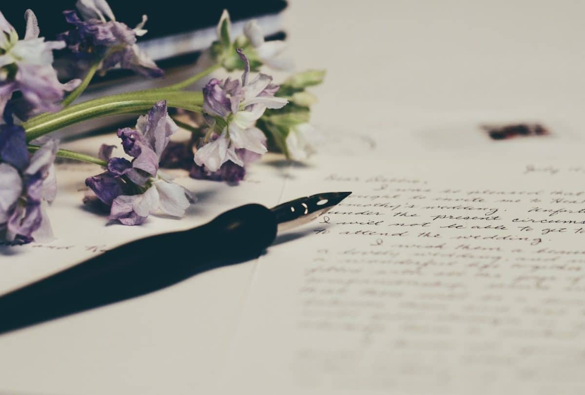 Comment écrire une lettre émouvante pour exprimer ses regrets